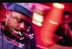 Kelvin Momo – Crazy